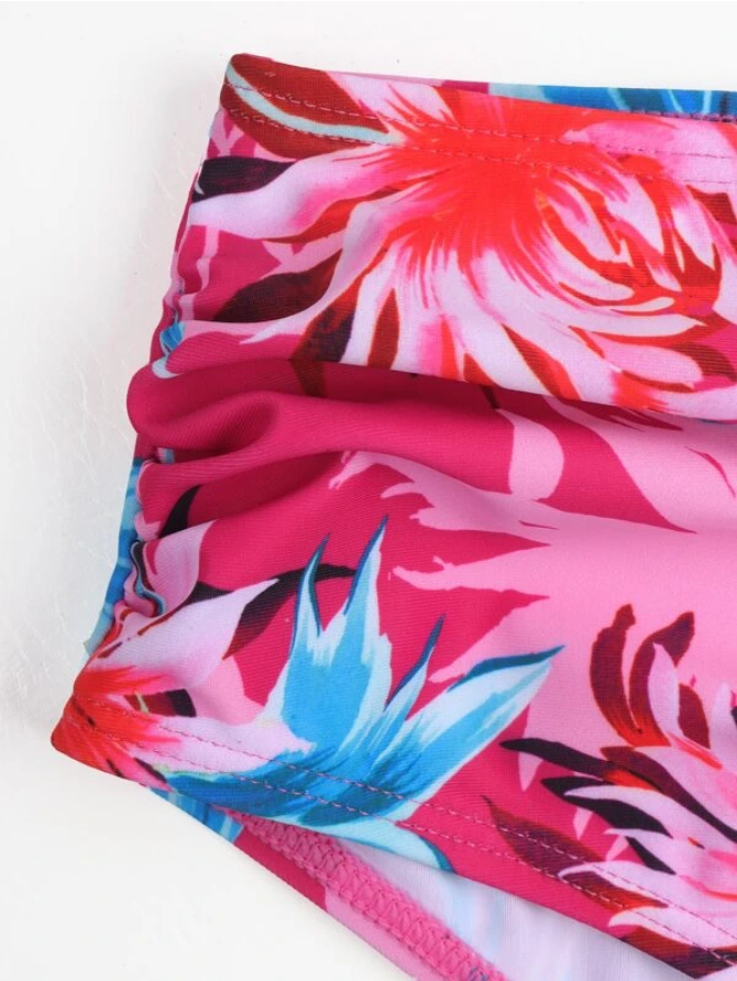 Bañador bikini fruncido bajo fruncido floral