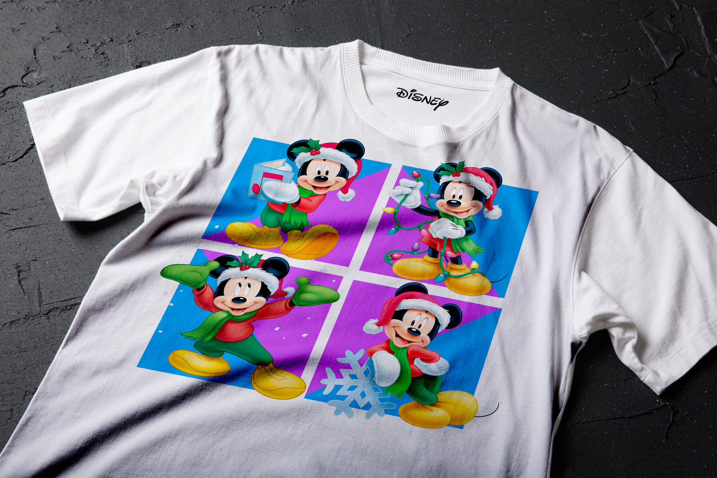 Camiseta Navideña Disney 45