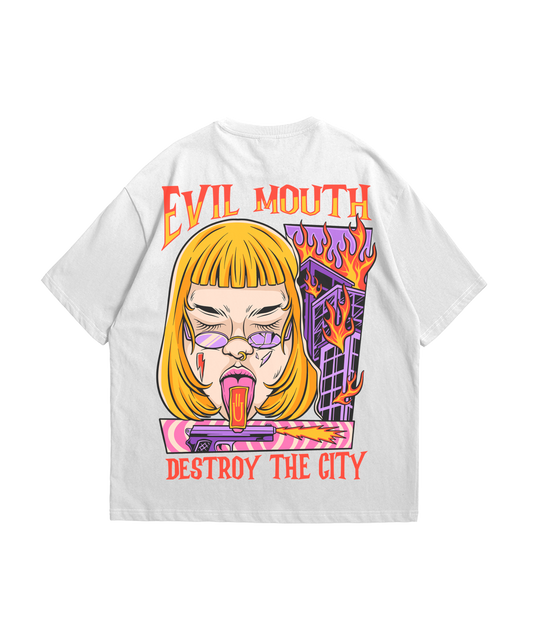 Camiseta Oversize 'Evil Mouth': Actitud y Estilo en Grande