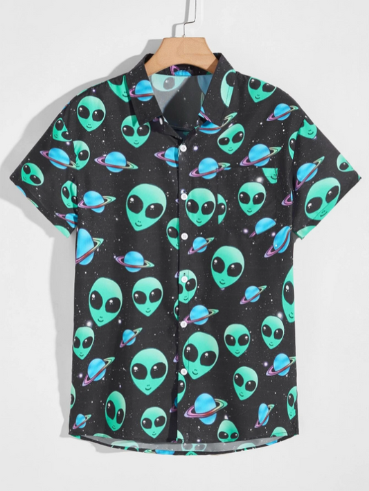 Camisa con estampado de extraterrestre