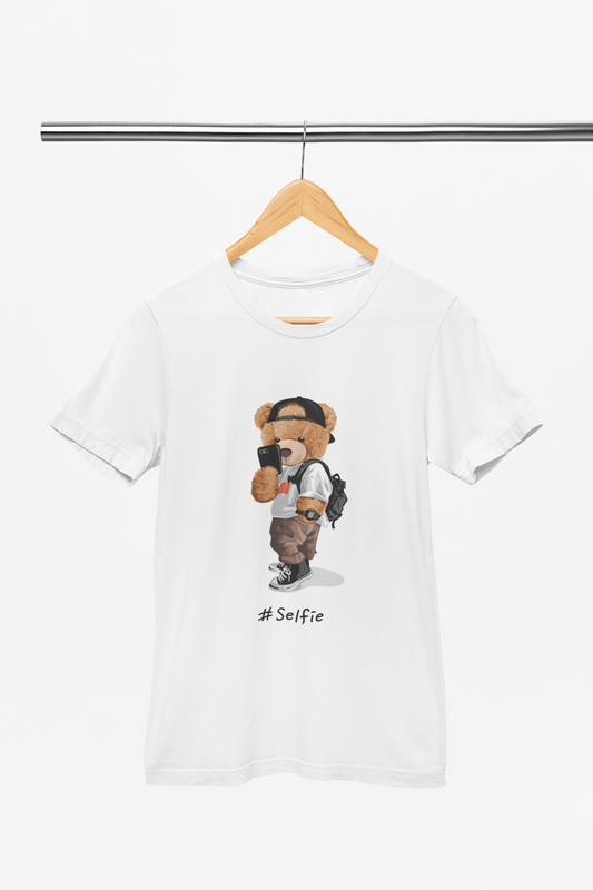 Camiseta con estampado de oso de dibujos animados y letra