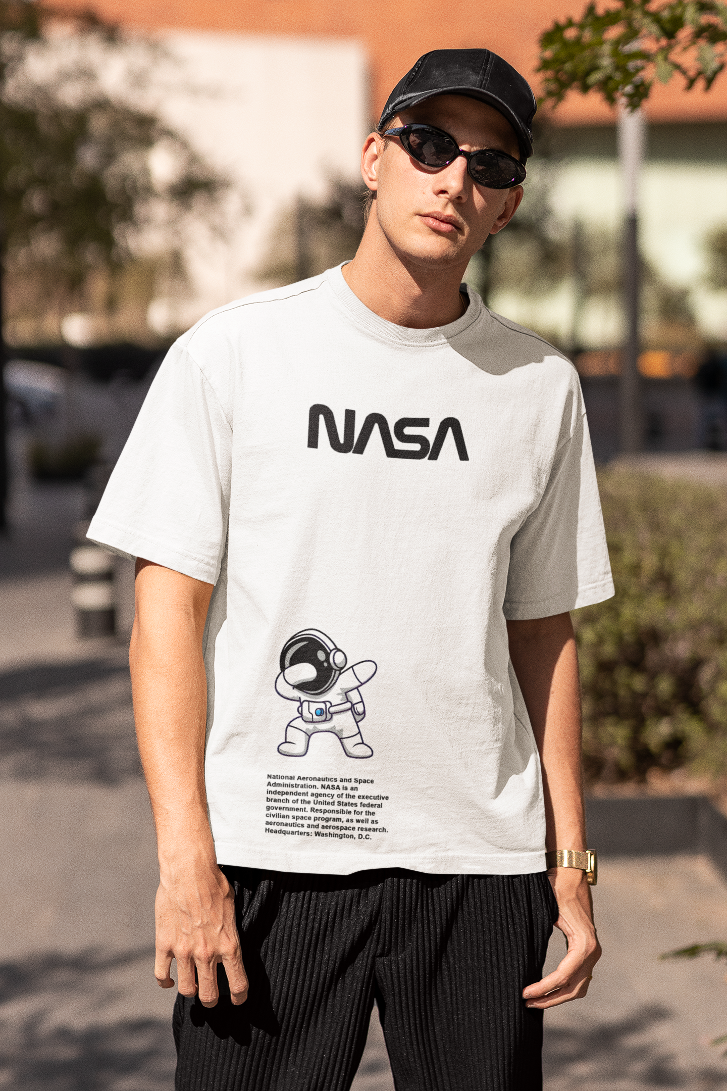 Camiseta NASA - Astronauta Dabbing